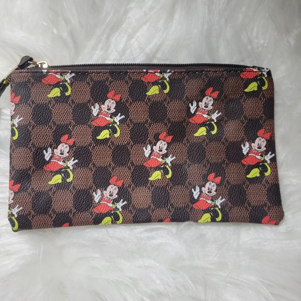 Minnie Mouse Design Wristlet